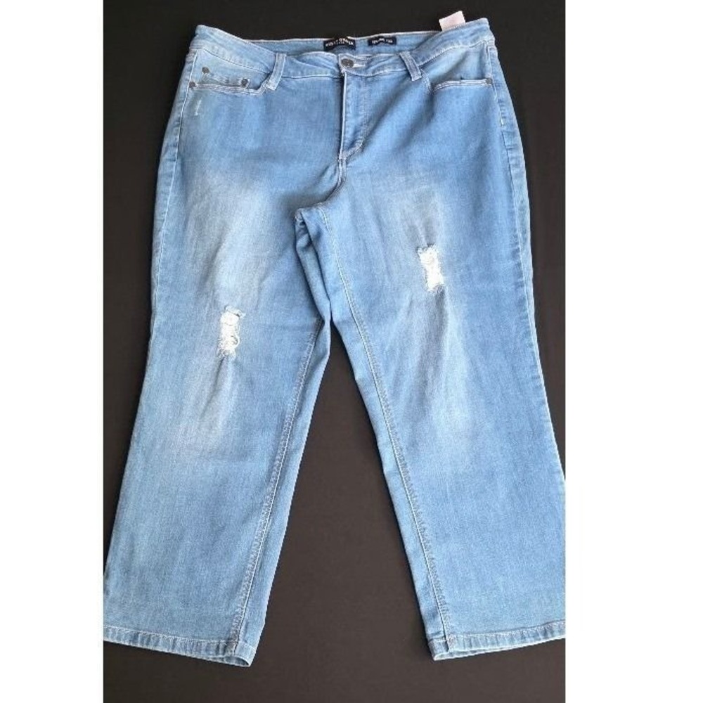 Susan Graver Straight Leg Jeans Womens 16P Light Blue Excellent Distressed Denim